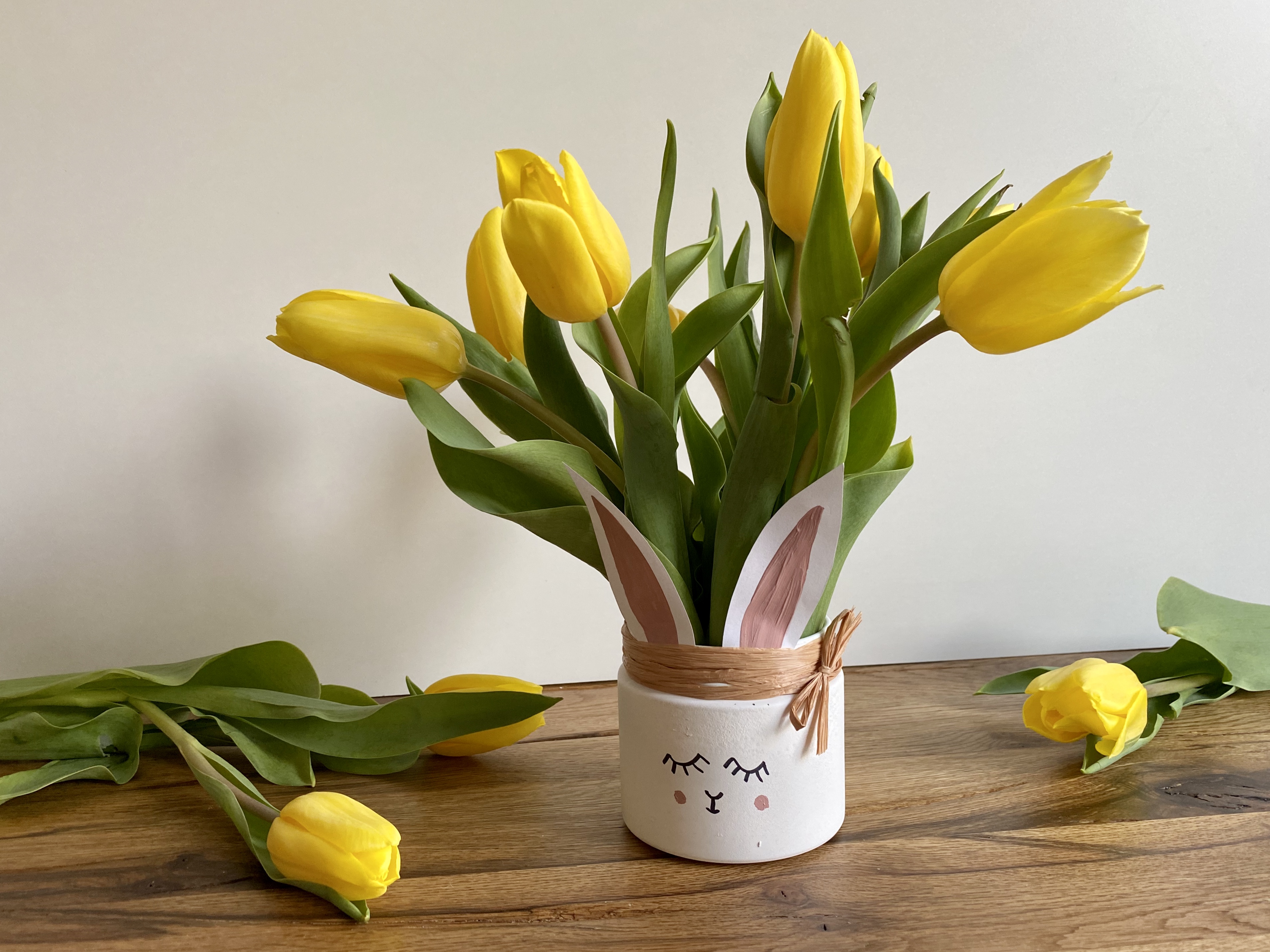 Vaso di fiori pasquale